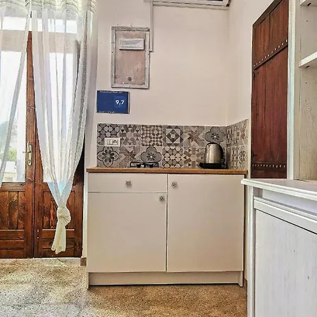 Holiday home La Corte Del Nonno By Itriahomes
