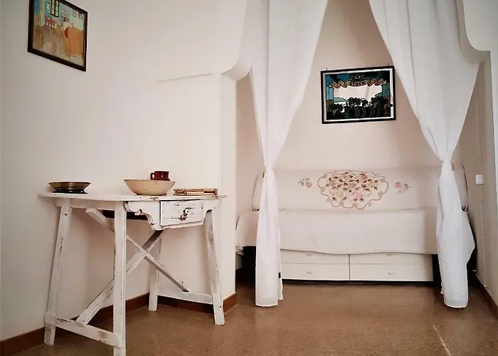 La Corte Del Nonno By Itriahomes Челье-Мессапика